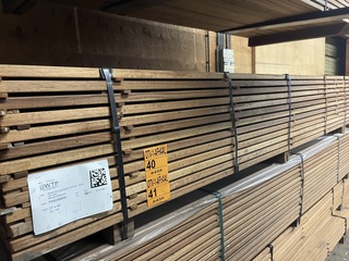 Ca. 141x Guyana Teak Latten Geschaafd, 27x40mm, lengte 305cm